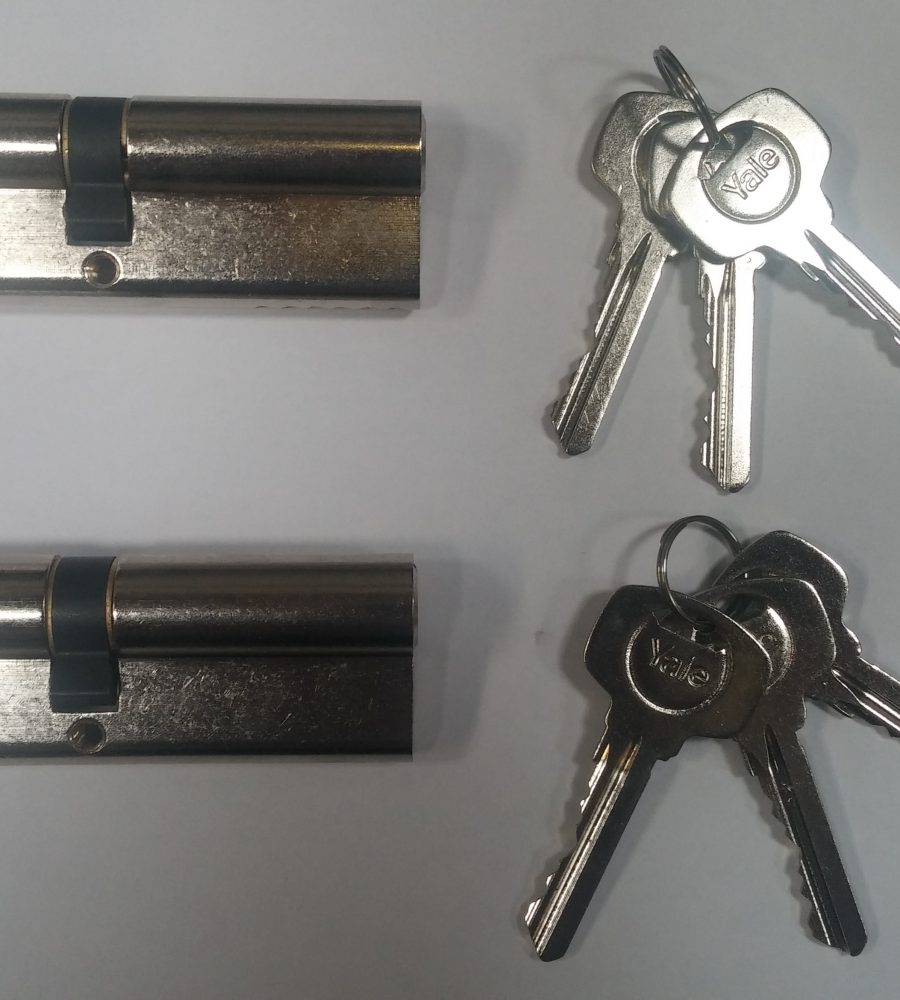 Yale 6 Pin Euro Profile Cylinder Lock Nickle 45/45 (90mm) Keyed Alike in pairs c/w 6 Keys-0